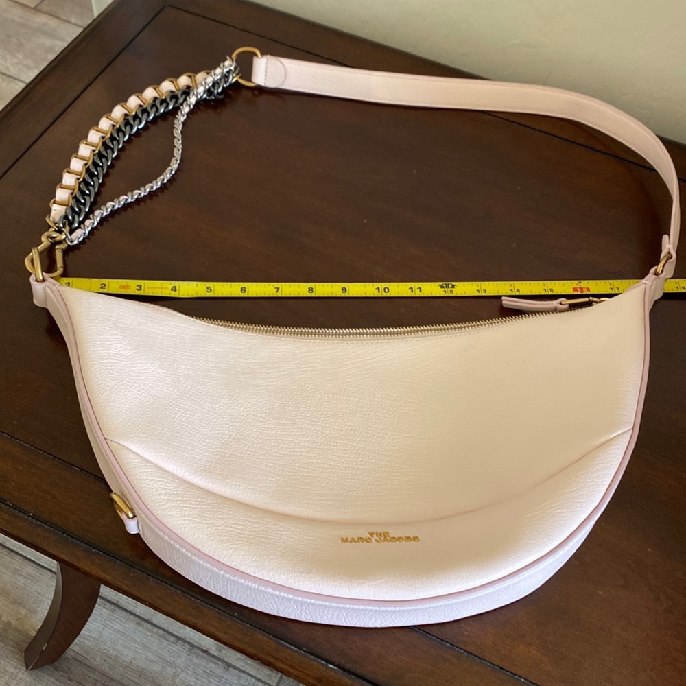 Marc Jacobs Crescent bag in light pink